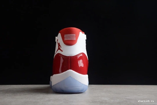 CT8012-116  11  Retro Cherry CT8012-116 Jordan 0810